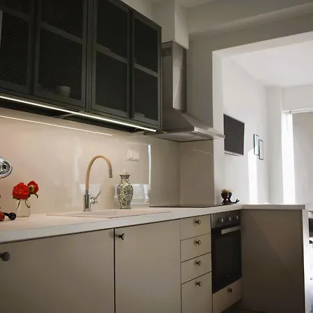 Side Iii Διαμέρισμα *